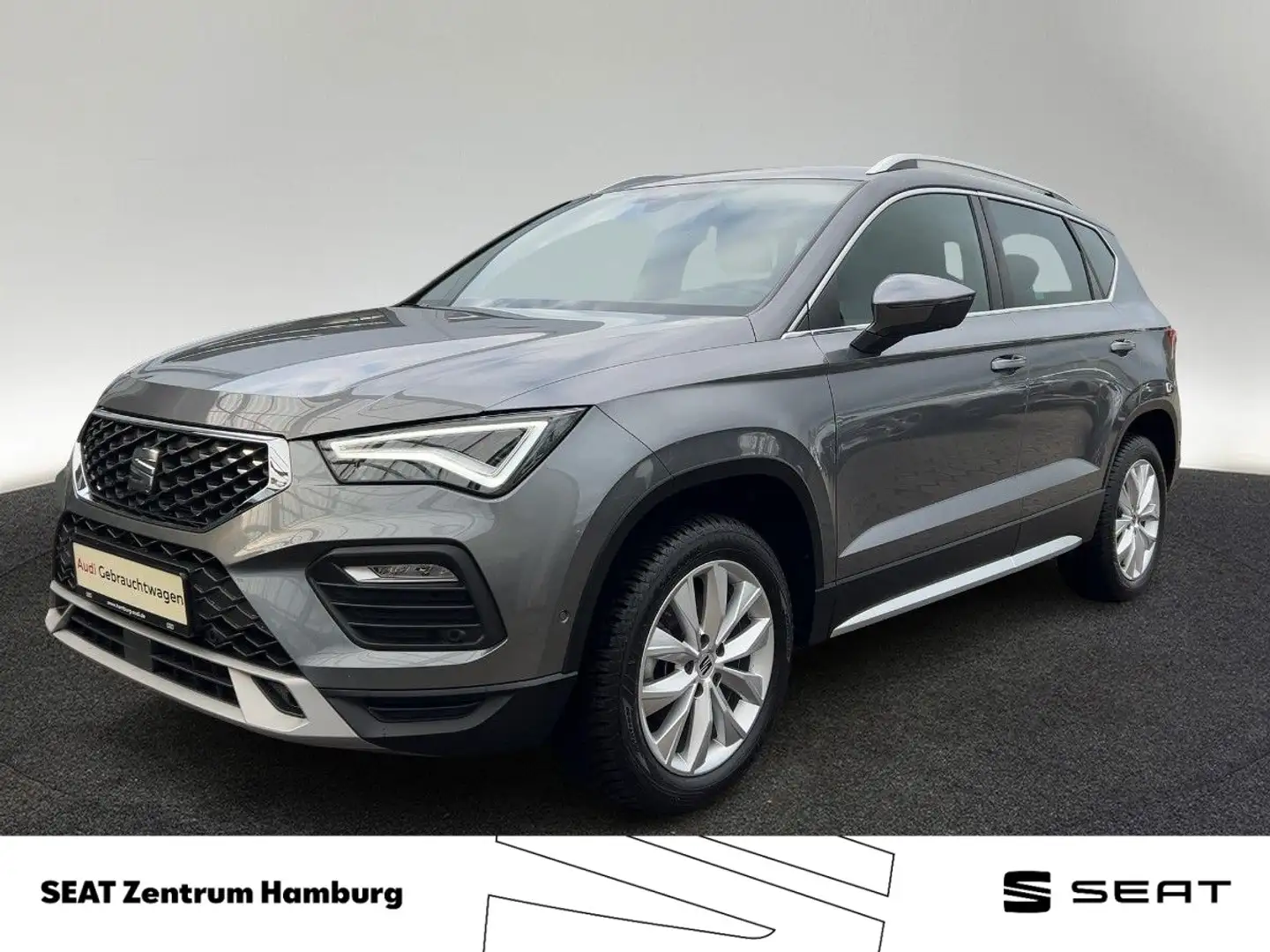 SEAT Ateca 1.5 TSI ACT Xperience DSG LED Navi Kamera Grau - 1