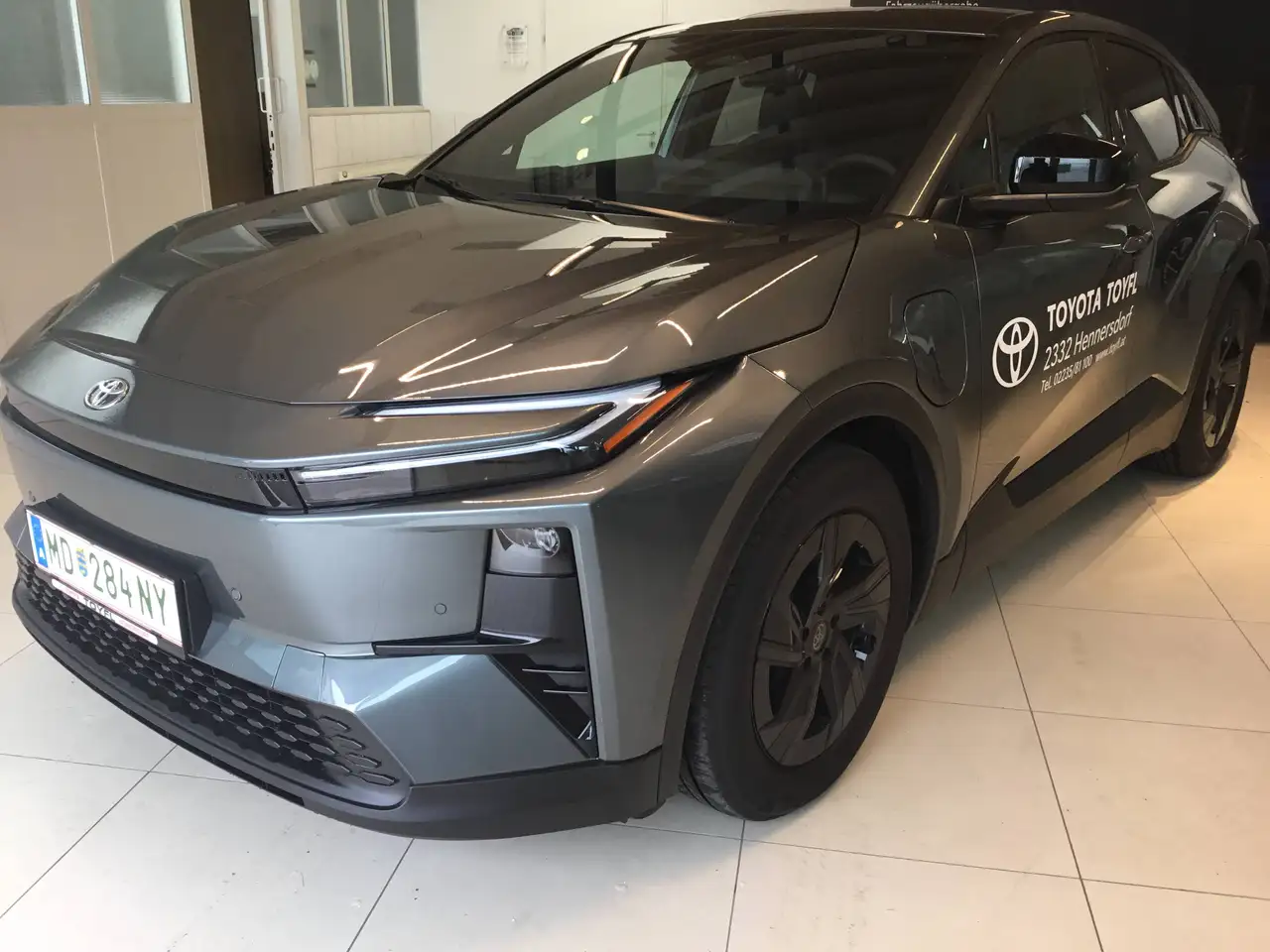 Toyota C-HR+