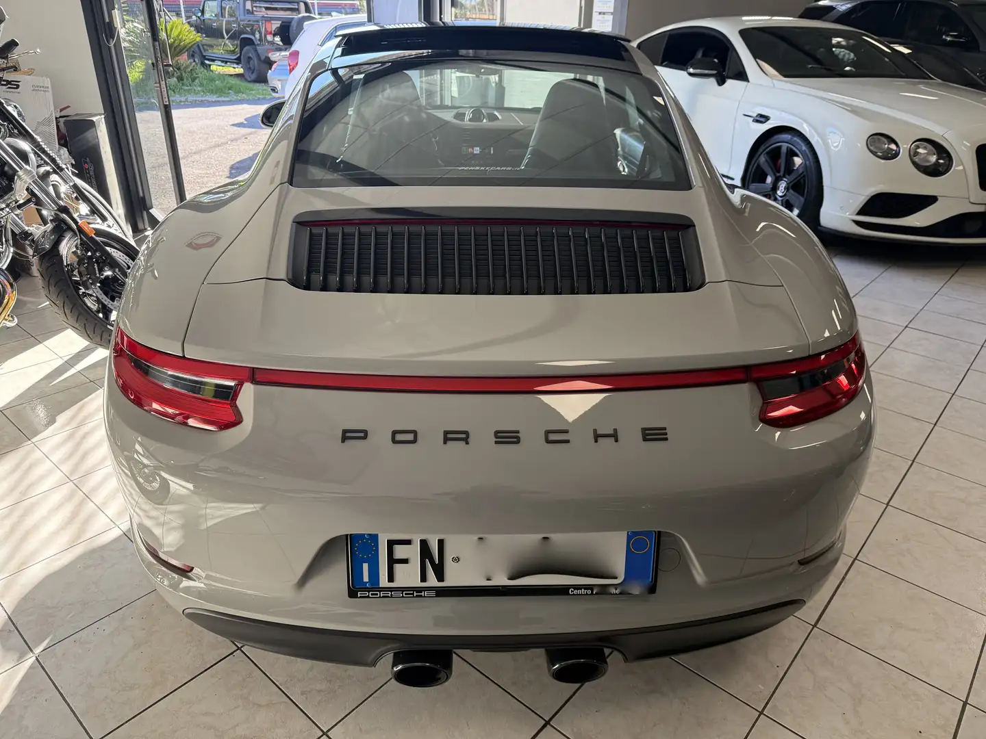 Porsche 991 4S Italiana Ufficiale 1 proprietario P.Approved Grau - 2