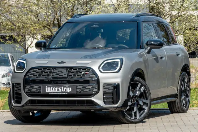 Mini Countryman main image