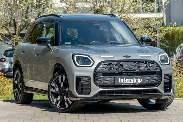 Mini Countryman view 3