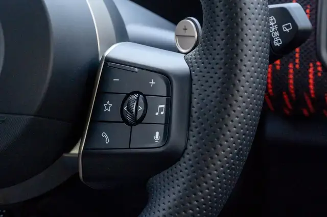 Mini Countryman view 15