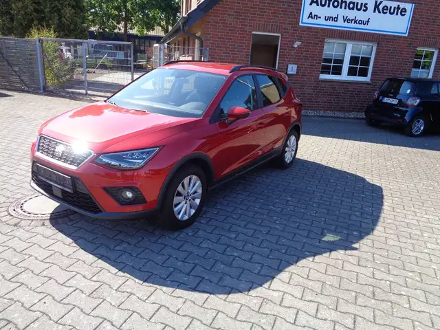 SEAT Arona Style, LED, Nav.,Kam.,PTS, AHK, Met., Ganz