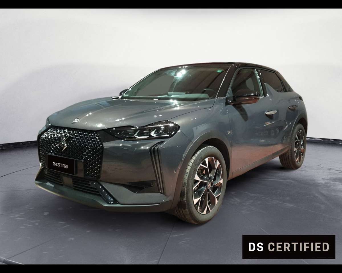 DS Automobiles DS 3 Crossback Hybrid 136 Étoile