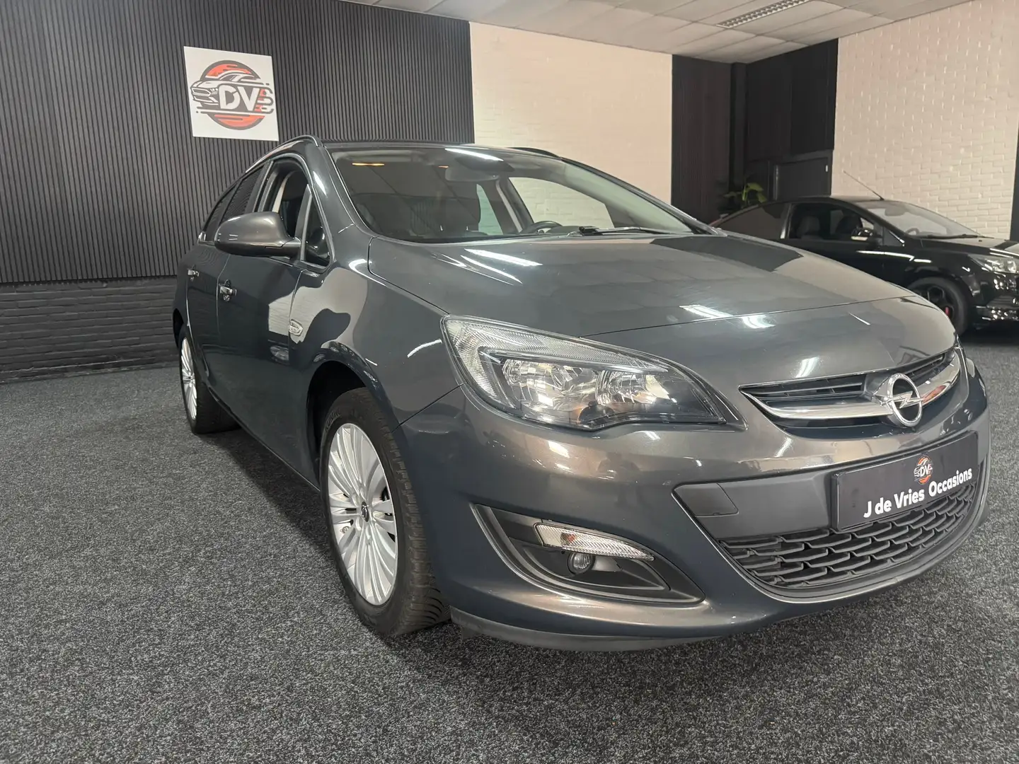 Opel Astra Sports Tourer 1.4 Edition, TREKHAAK, USB, AIRCO, E Grau - 2
