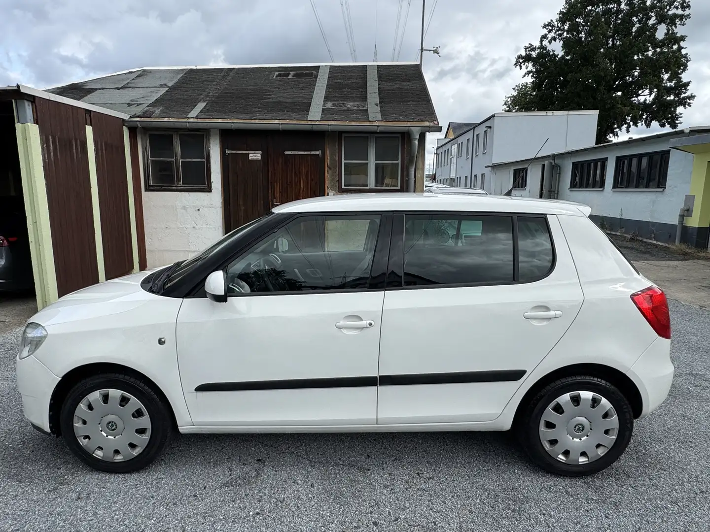 Skoda Fabia Ambiente Automtik Alb - 2