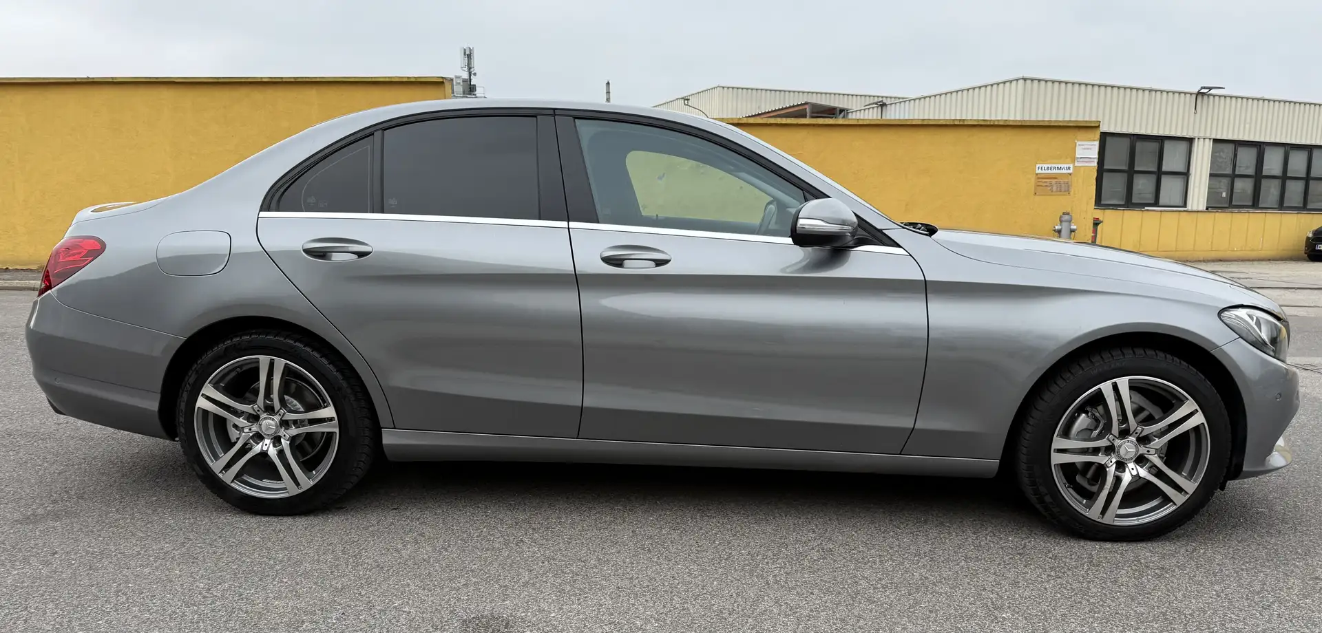 Mercedes-Benz C 180 BlueTEC - 2