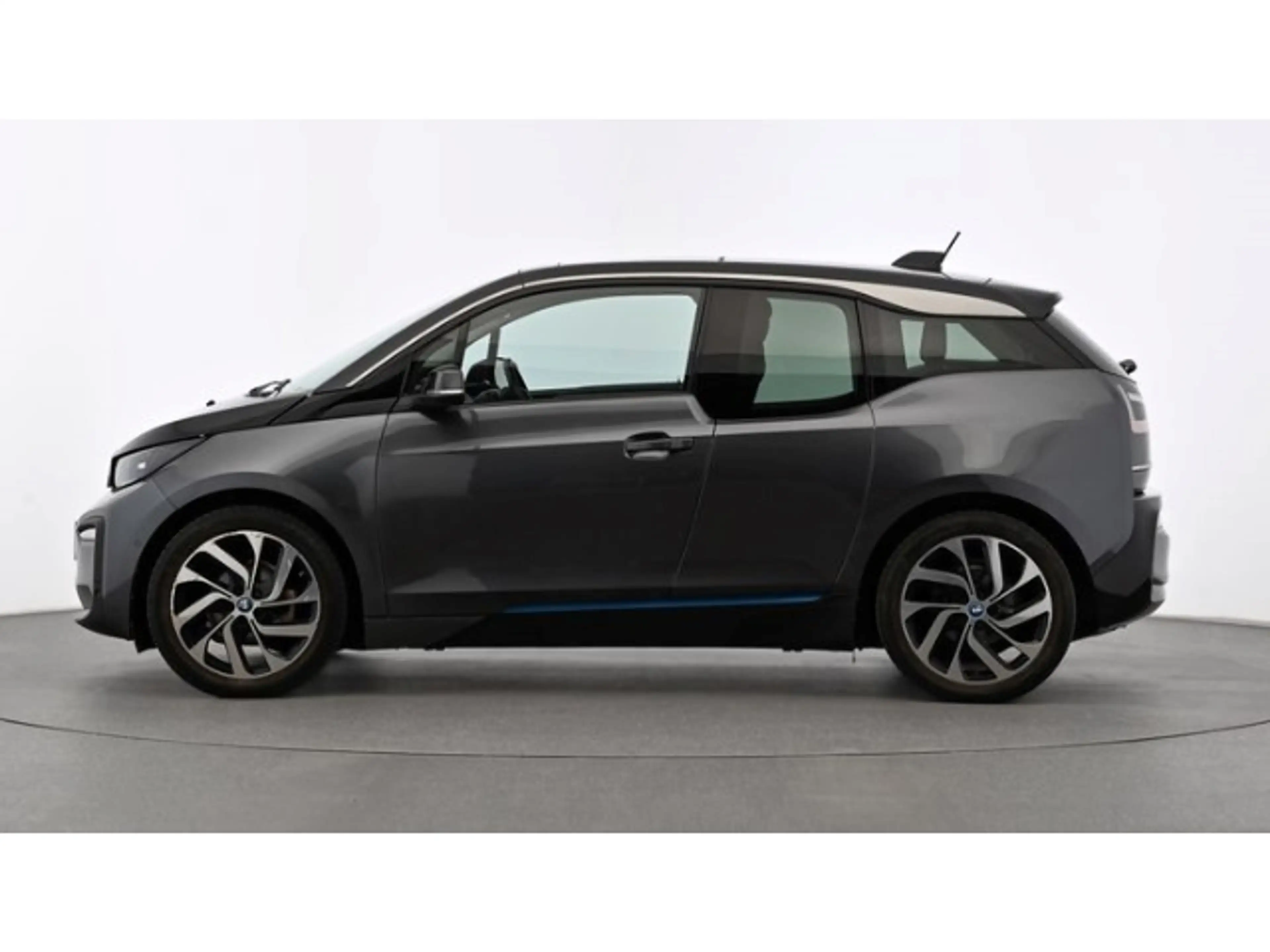 BMW i3 120Ah +PANO+NAVI-PRO+ACC+SHZ+MFL+DAB+HIFI-HK — photo 15