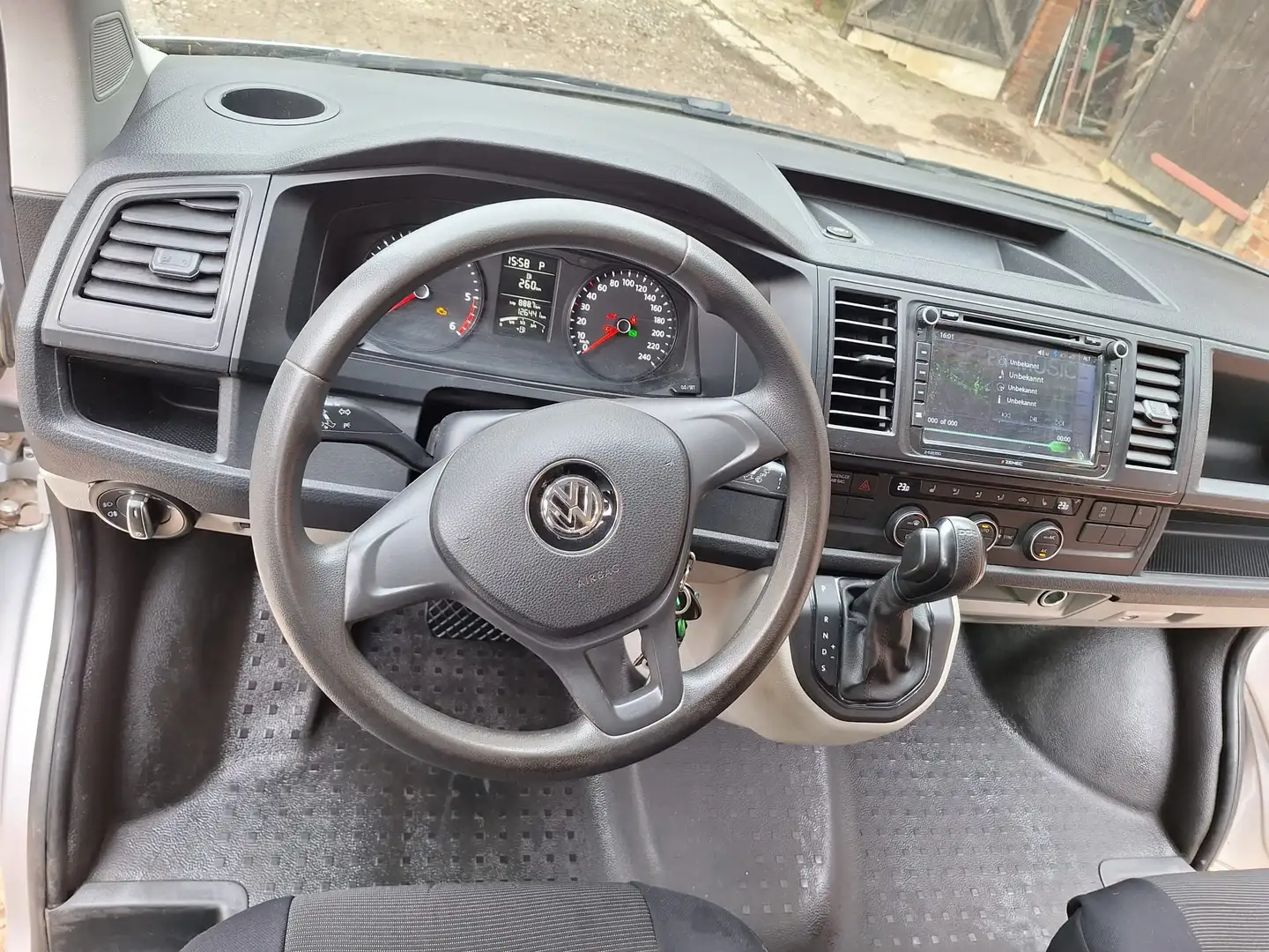 Volkswagen T6 Caravelle Caravelle DSG Lang 4MOTION Trendline Срібний - 2