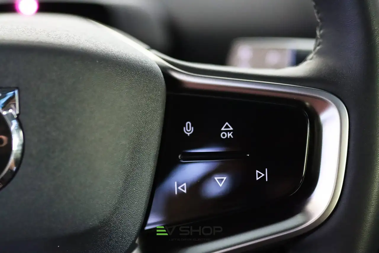 Volvo EX30 69 kWh RWD SM Extended Range Ultra 97.4% SoH 360°, миниатюра 17