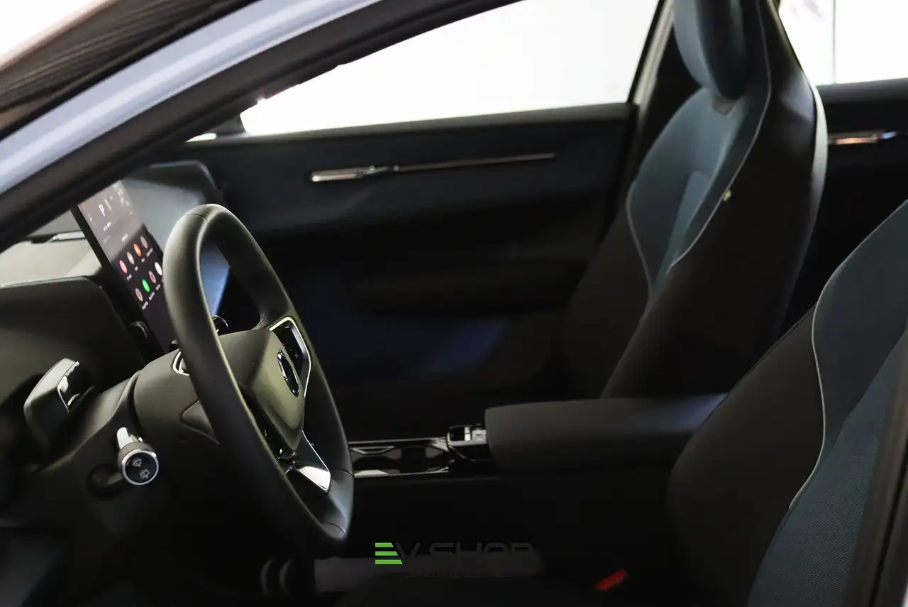 Volvo EX30 69 kWh RWD SM Extended Range Ultra 97.4% SoH 360°, миниатюра 13