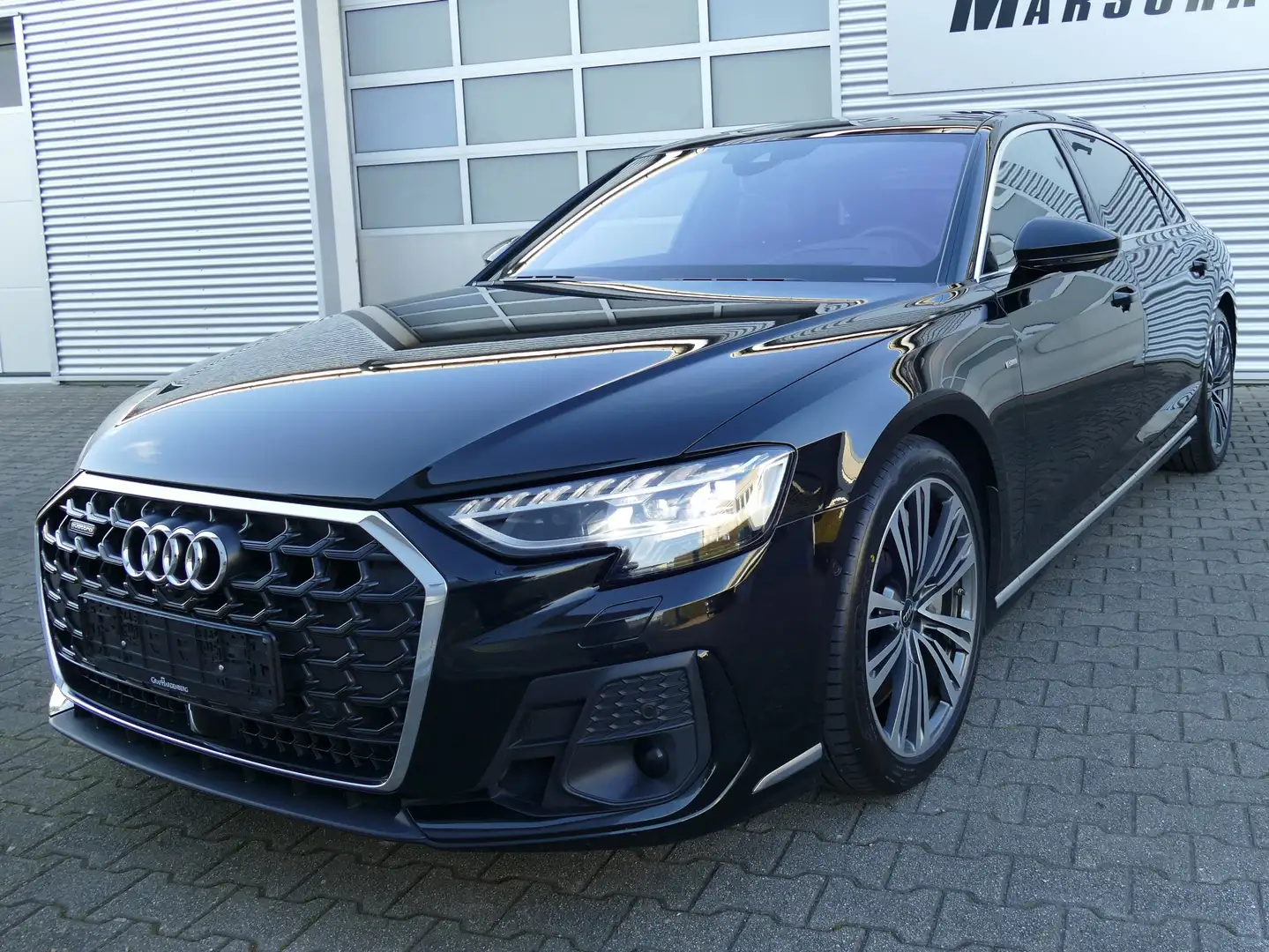 Audi A8 60 TFSIe Lang quattro S-Line Fondsitzpaket HUD B&O Schwarz - 1