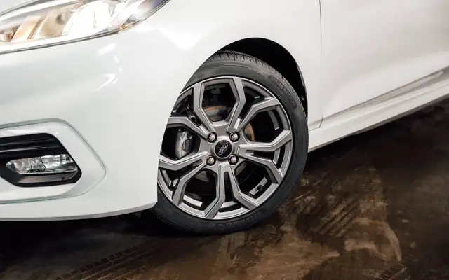 Ford Fiesta view 6