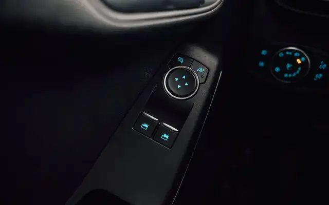 Ford Fiesta view 13