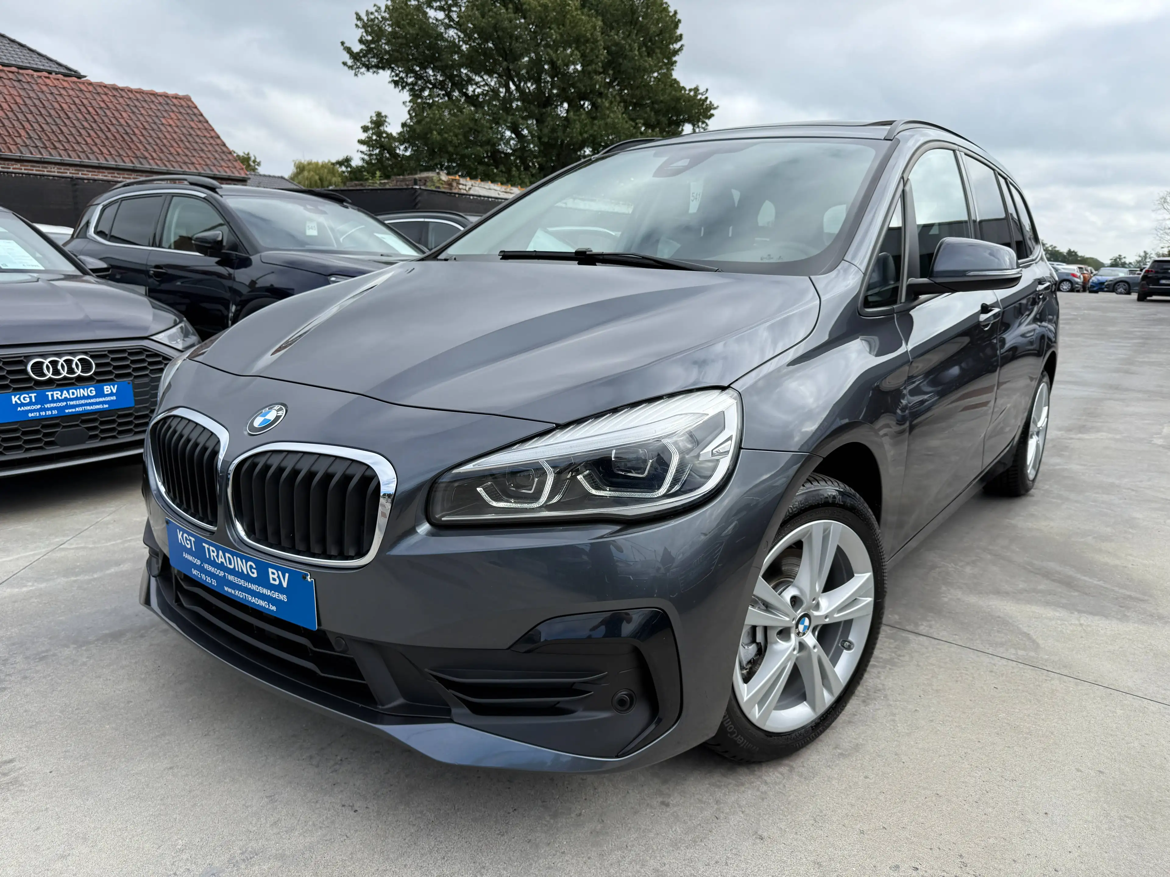 BMW 218 iA GRAN TOURER 7 ZETELS AUTOMAAT NAVIGATIE LEDER OPENDAK CAMERA PDC FULL LED CARPASS