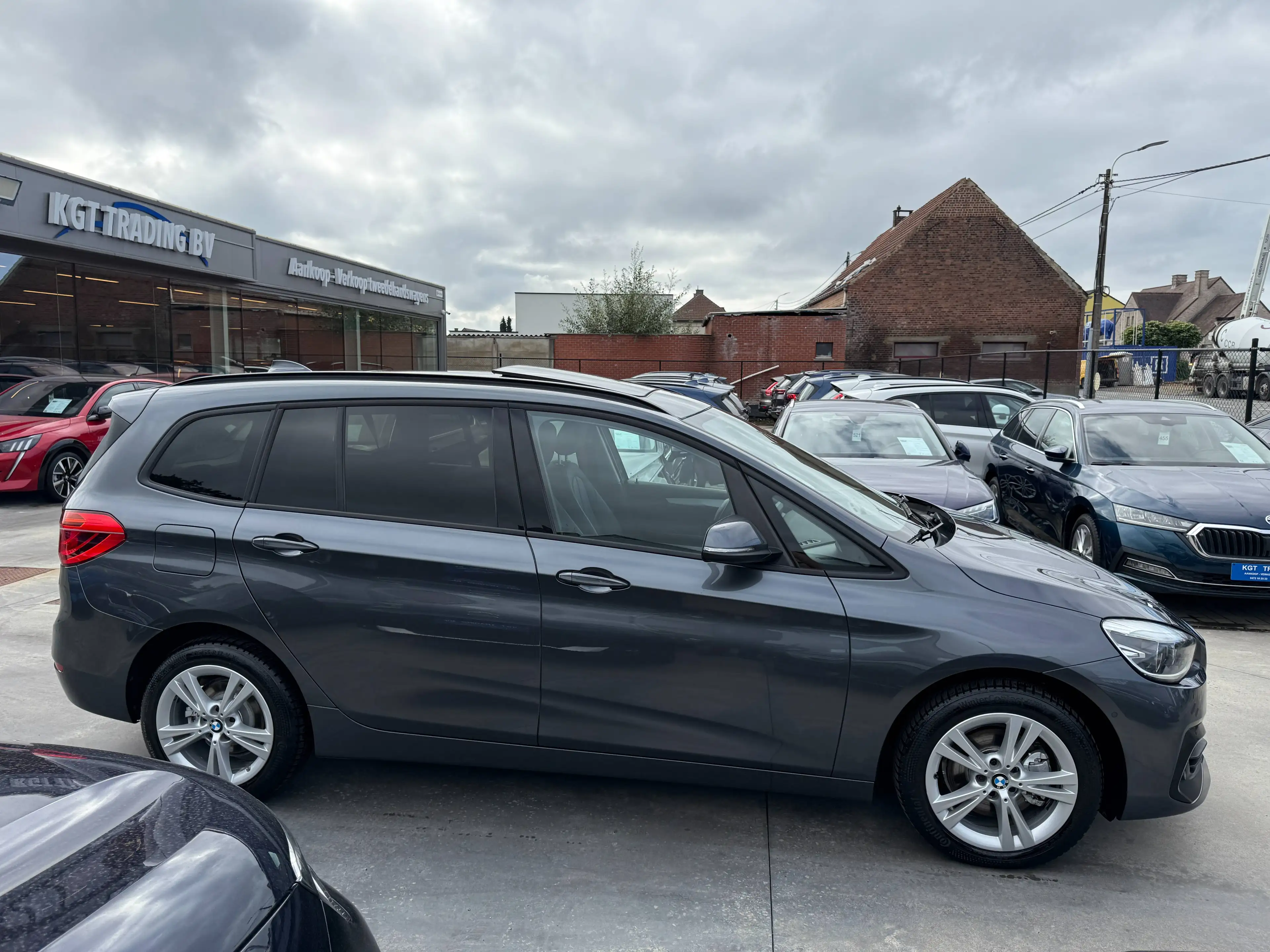 BMW 218 iA GRAN TOURER 7 ZETELS AUTOMAAT NAVIGATIE LEDER OPENDAK CAMERA PDC FULL LED CARPASS — photo 4