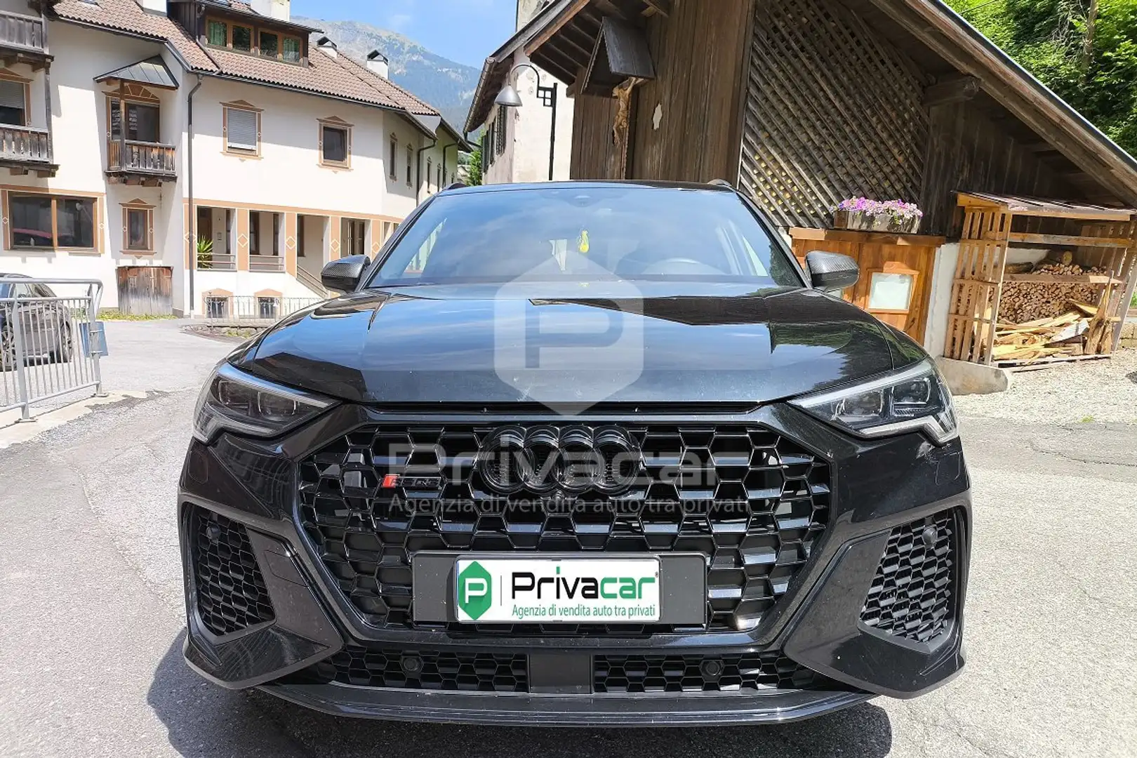 Audi RS Q3 RS Q3 quattro S tronic Schwarz - 2