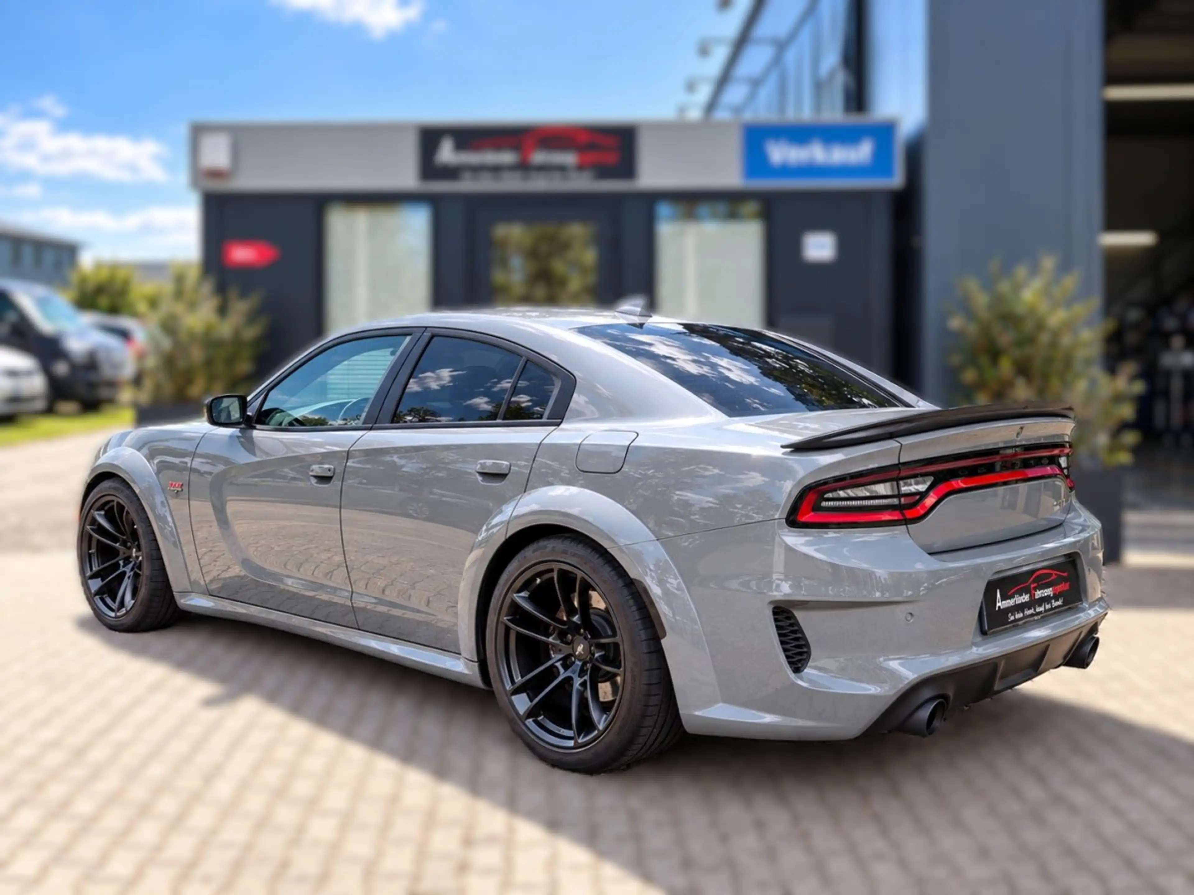 Dodge Charger 6,4 Liter  Widebody *NAVI-XENON-SHZ-ALCANTARA-KLAP — photo 9