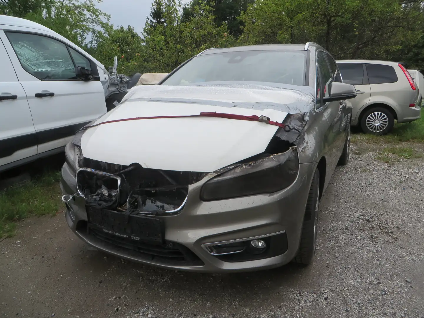 BMW 218 218d Active Tourer Sport Line Aut. Gris - 1