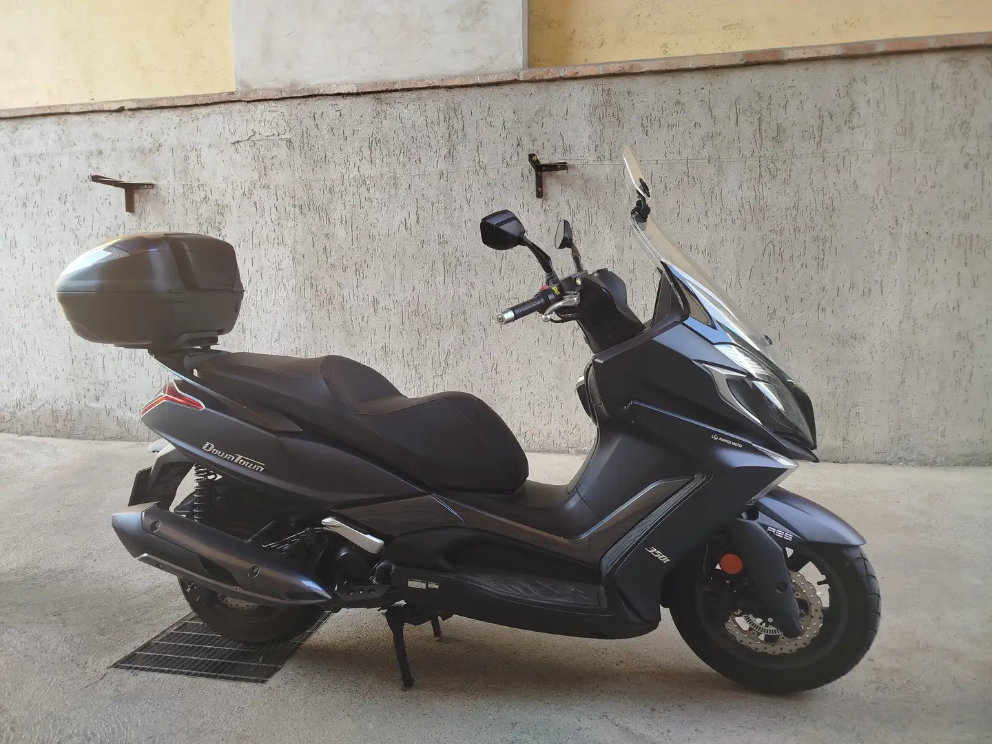 Kymco Downtown 350i ABS Noir - 2