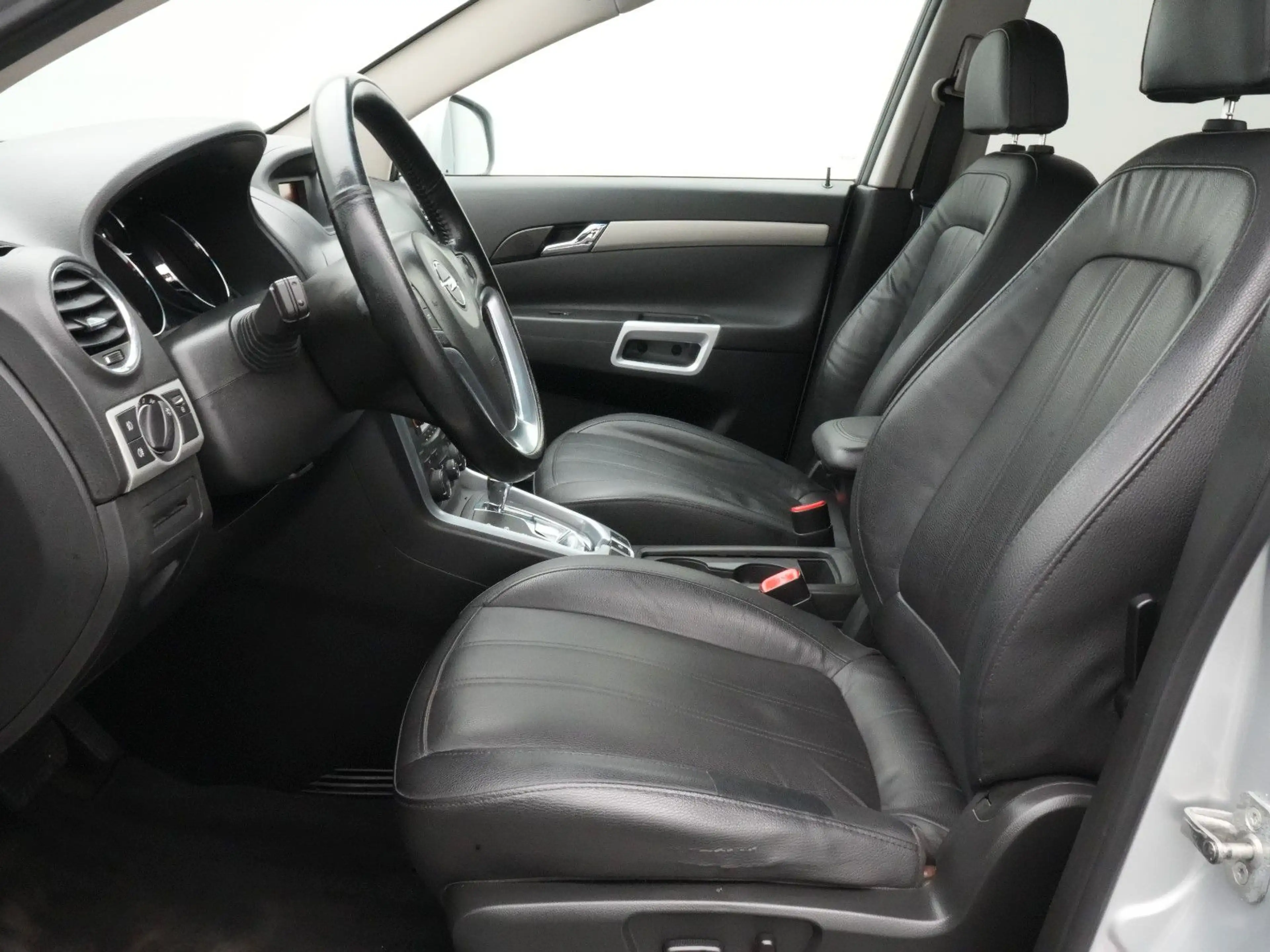 Opel Antara Cosmo 4x4 — photo 9