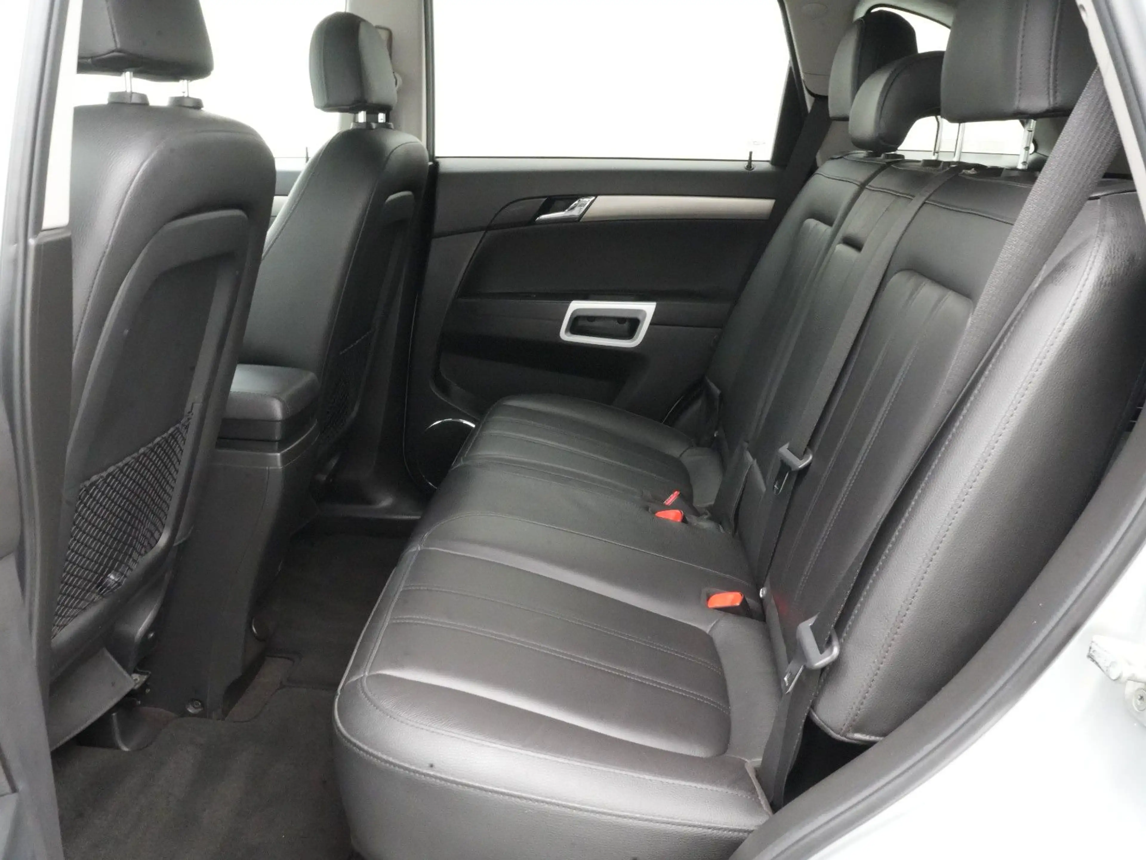 Opel Antara Cosmo 4x4 — photo 8