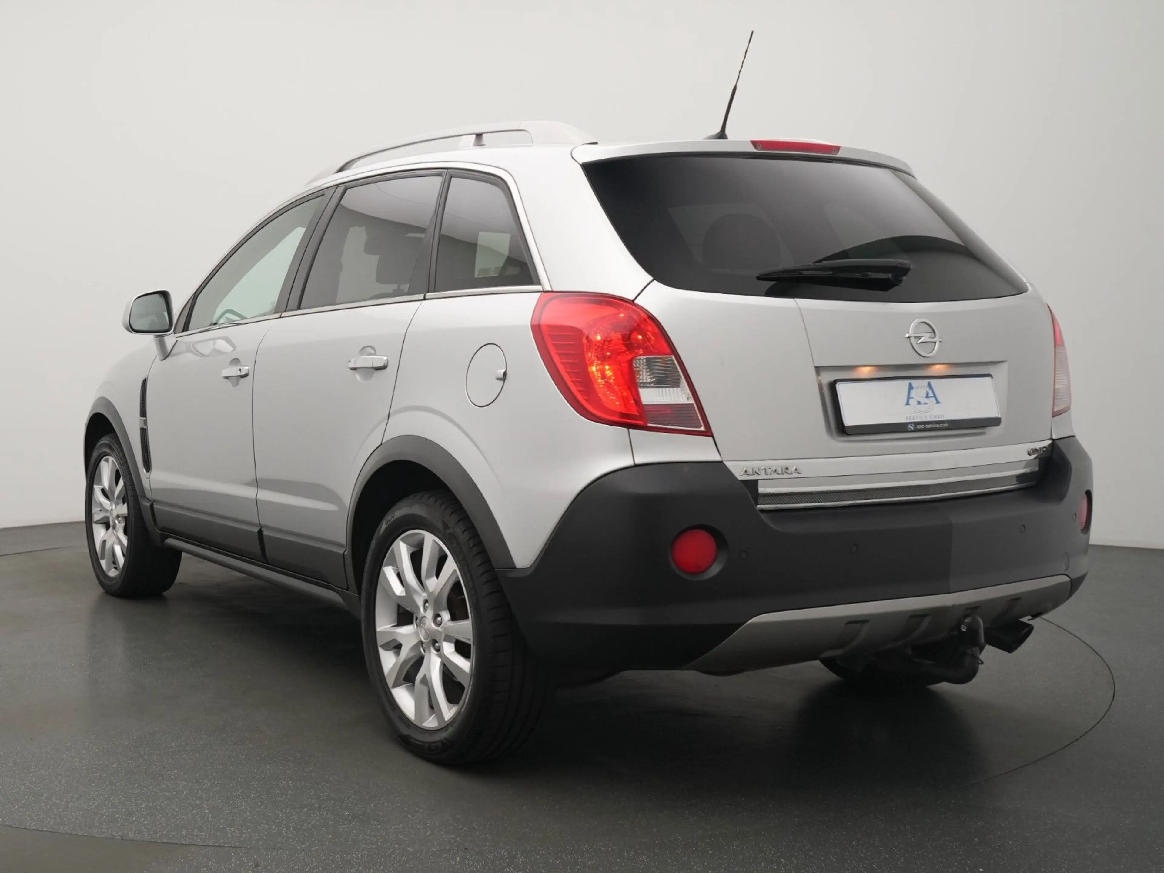 Opel Antara Cosmo 4x4 — photo 4