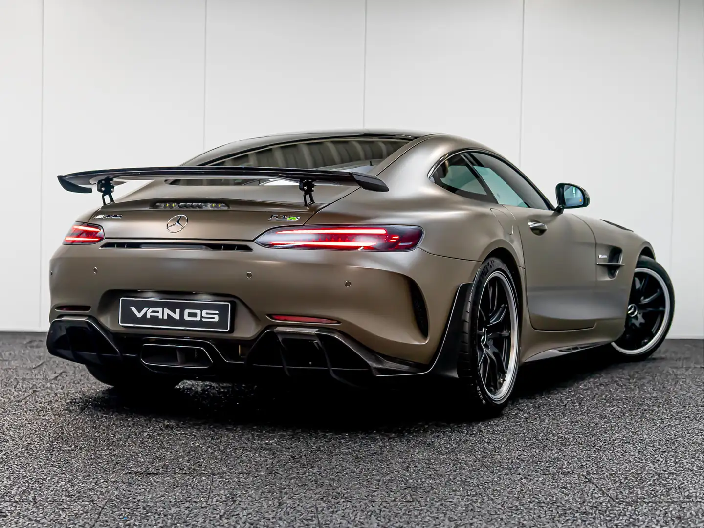 Mercedes-Benz AMG GT 4.0 R Pro 1/750 | NL auto | Full Xpel Marrón - 2