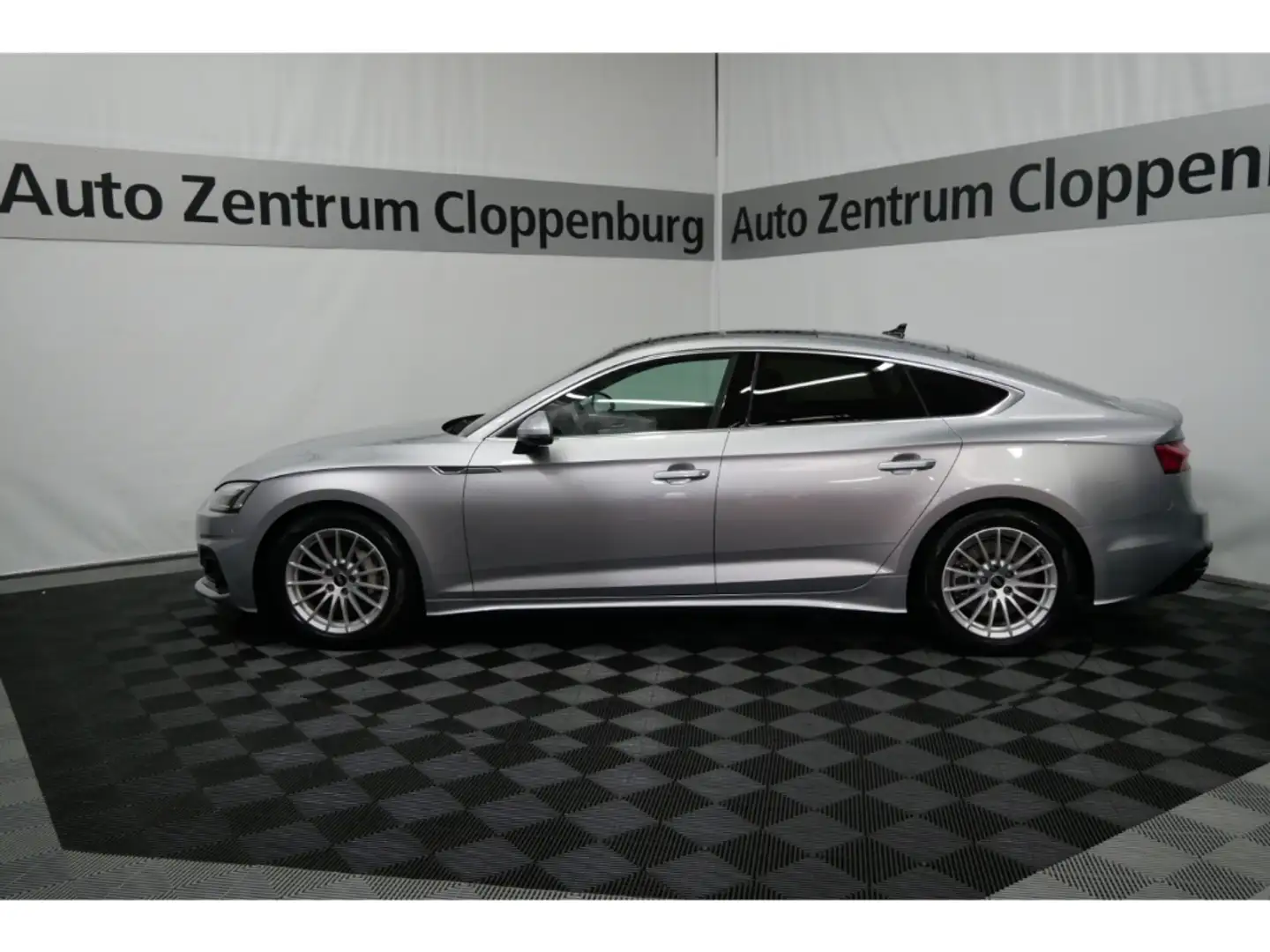 Audi A5 SB 50 TDI qu Panorama+LED+Navi+Virtual+HUD+PDC Silber - 2