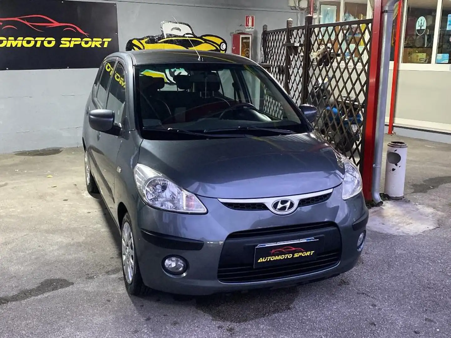 Hyundai i10 i10 1.1 Active Gpl Grigio - 1