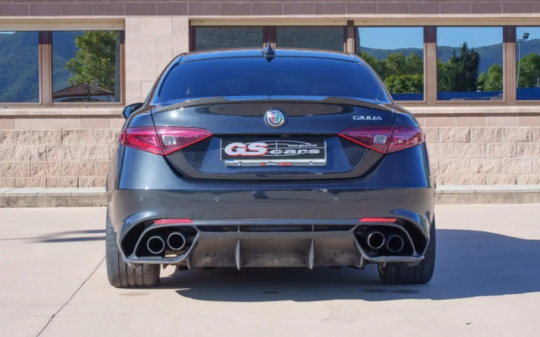 Alfa Romeo Giulia 2.9 T Quadrifoglio Aut. 510 Negro - 2