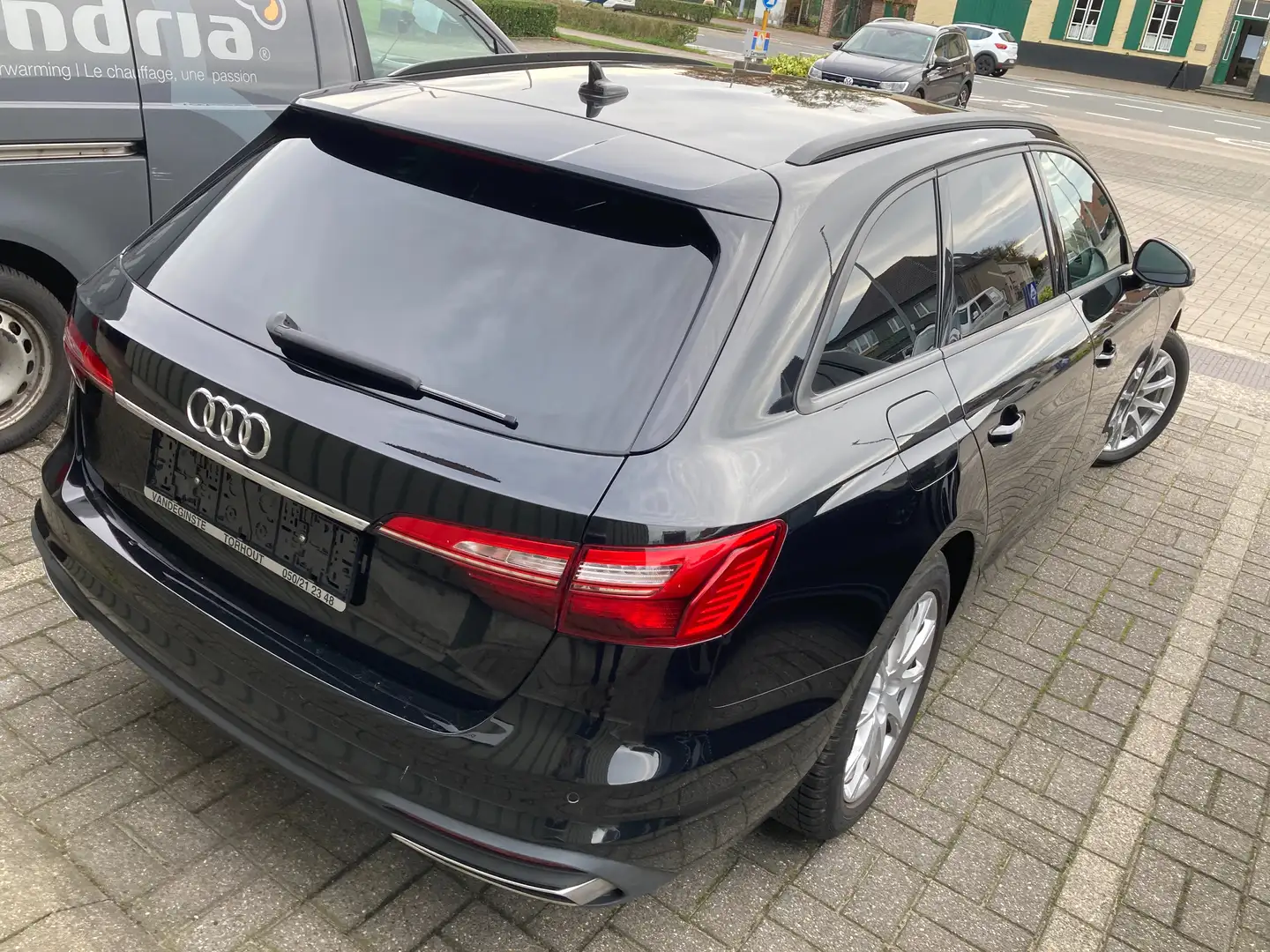 Audi A4 Avant -AUTOMAAT -Airco -GPS -Cruise -LED -App Noir - 2