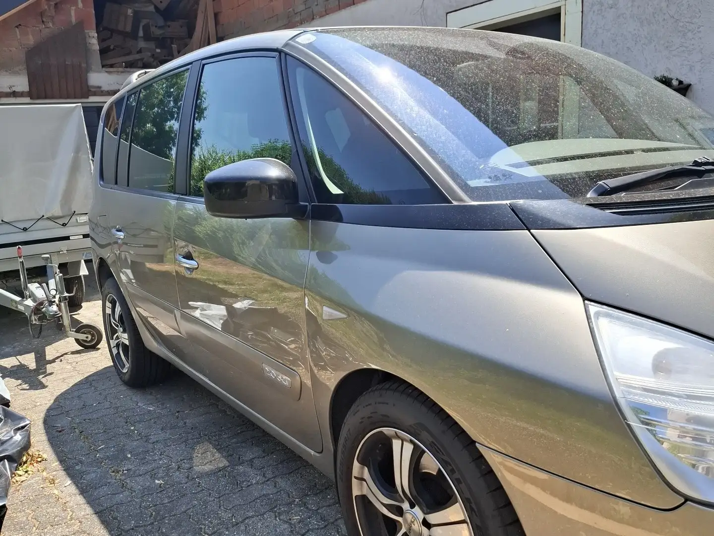 Renault Espace Celsium 2,0 dCi Braun - 2