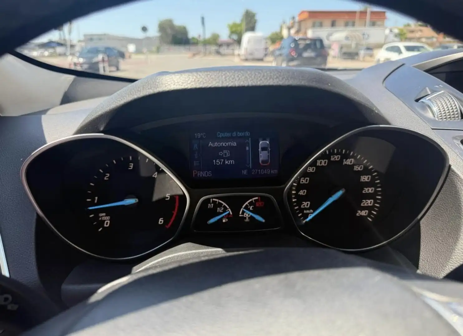 Ford Kuga 2.0 tdci Individual 4x4 140cv  auto - 1