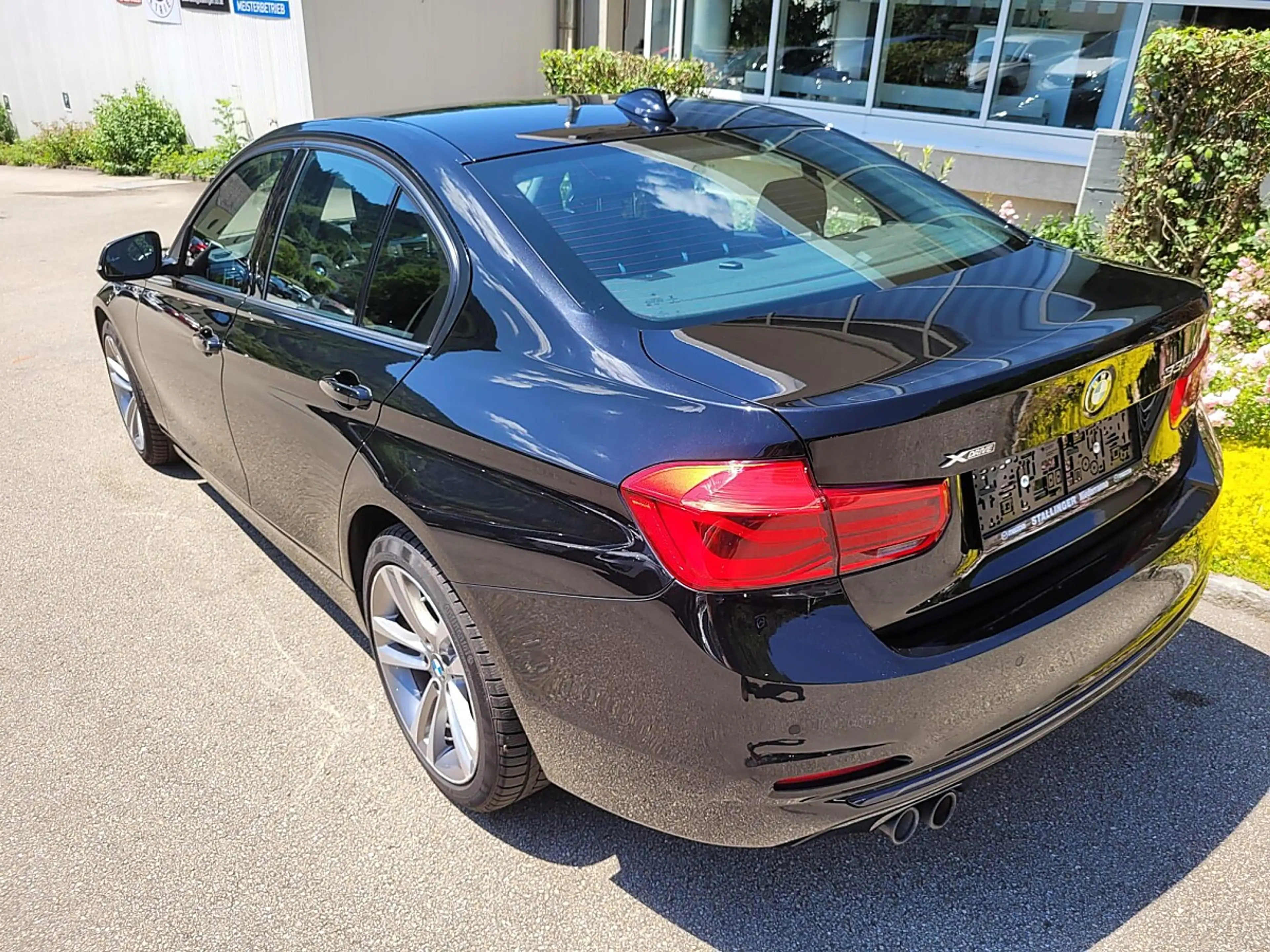 BMW 330 i xDrive Sport Line Aut. — photo 5