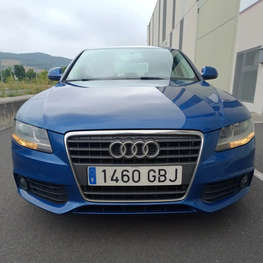 Audi A4 2.0TDI DPF 143 Azul - 2