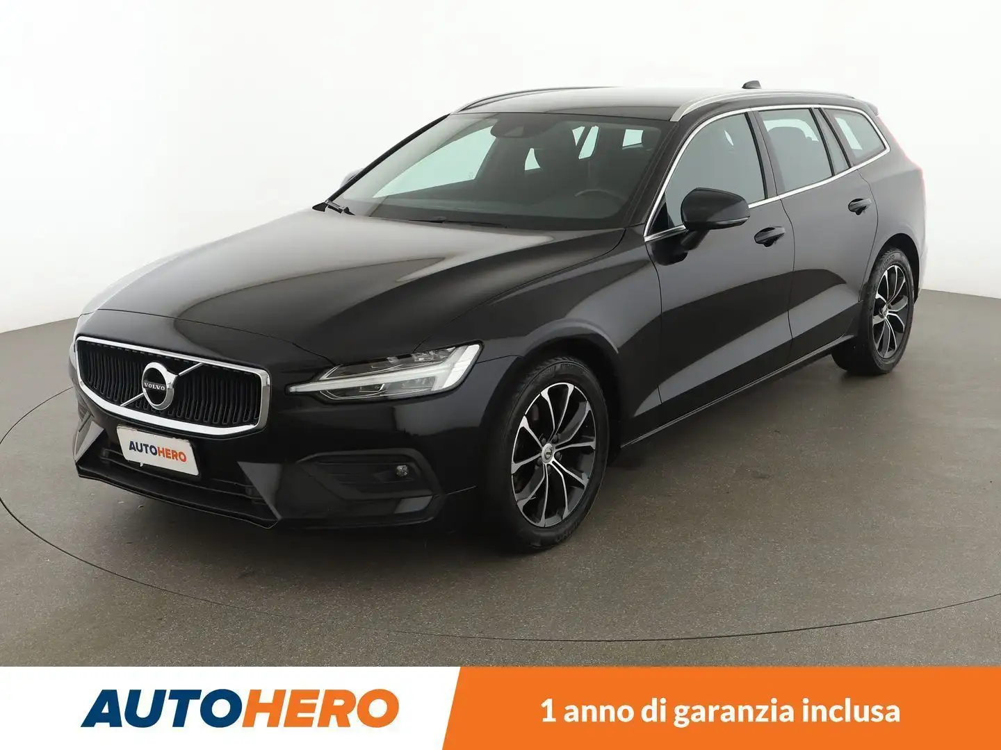 Volvo V60 2.0 B4 Momentum Business Pro MHEV Nero - 1