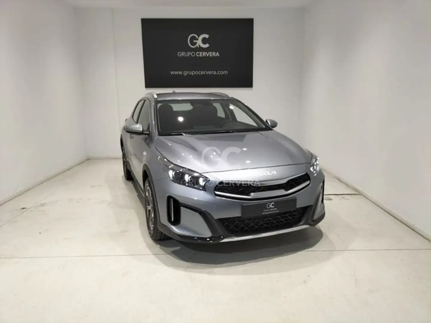 Kia XCeed 1.0 T-GDi Drive Gris - 2