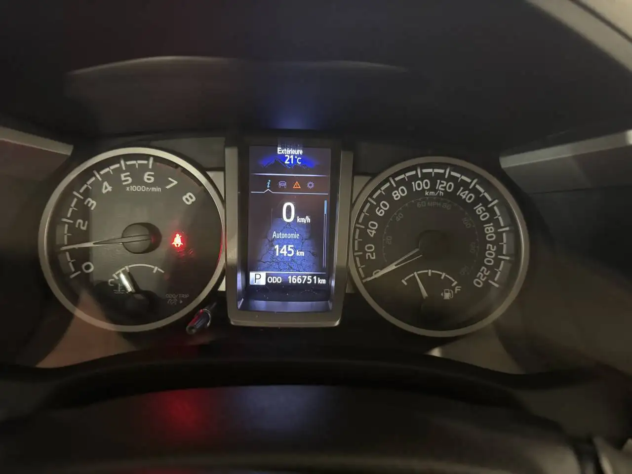 Toyota Tacoma снимка Toyota Tacoma