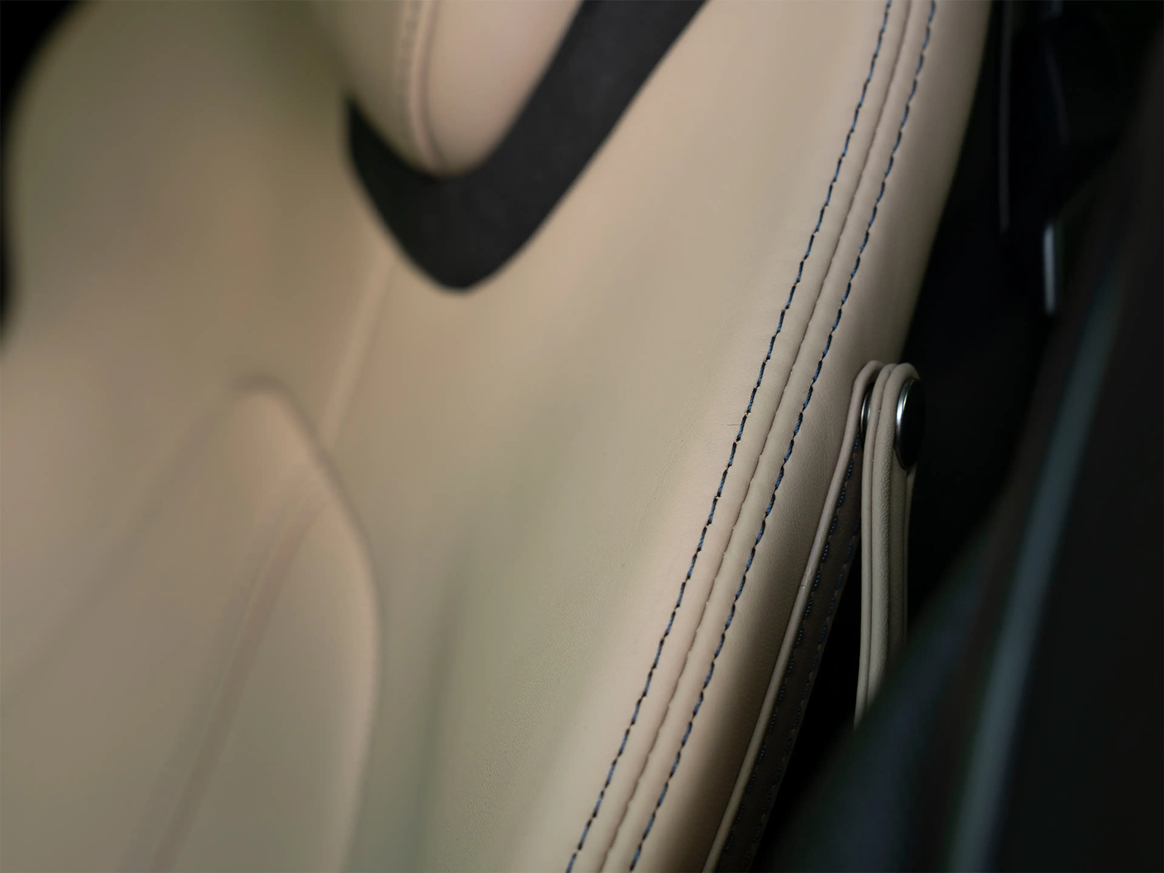 Ferrari Roma 3.9 V8 HELE | Blu Scozia | Carbon exterieur | JBL — photo 39