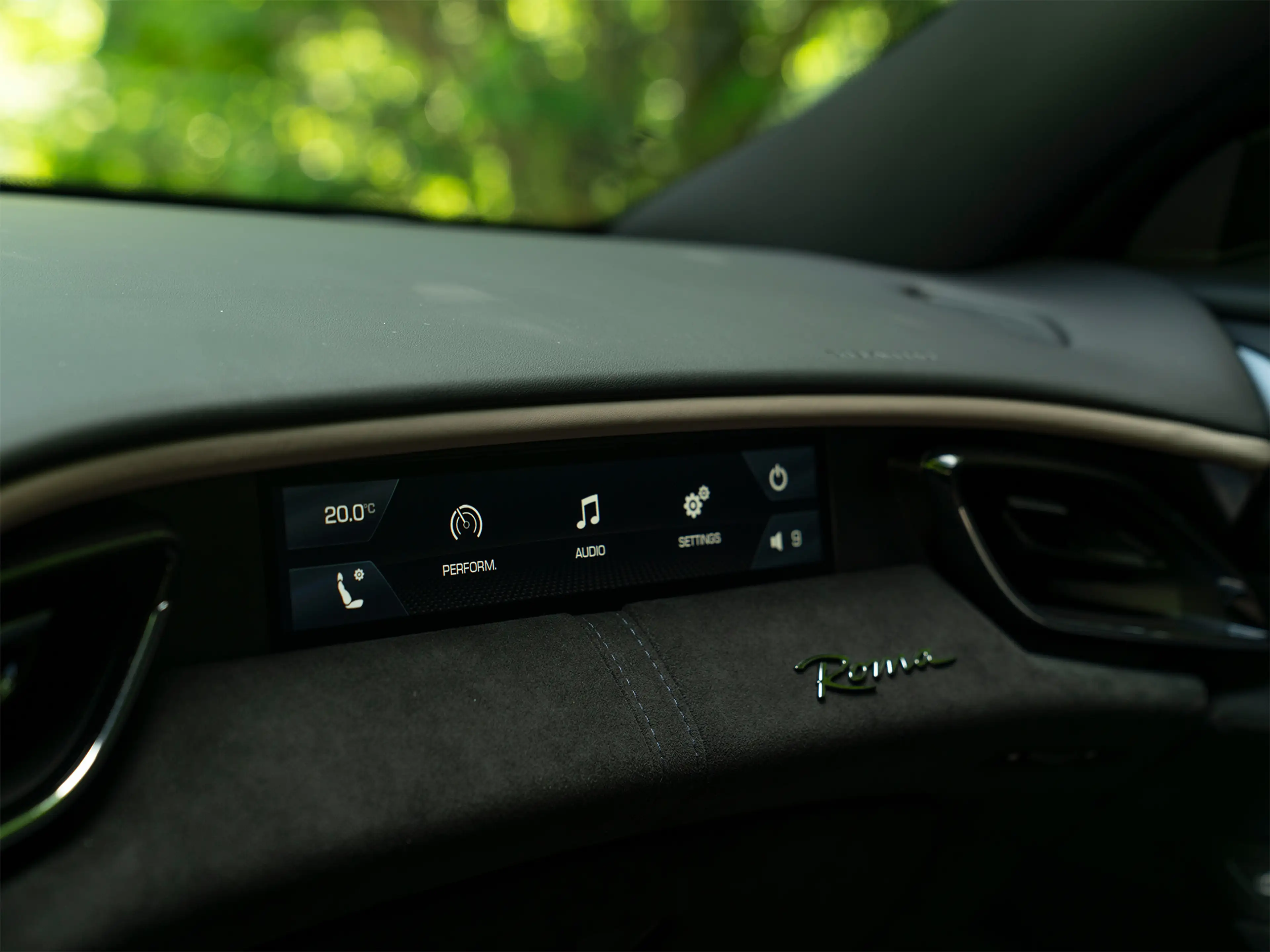 Ferrari Roma 3.9 V8 HELE | Blu Scozia | Carbon exterieur | JBL — photo 27
