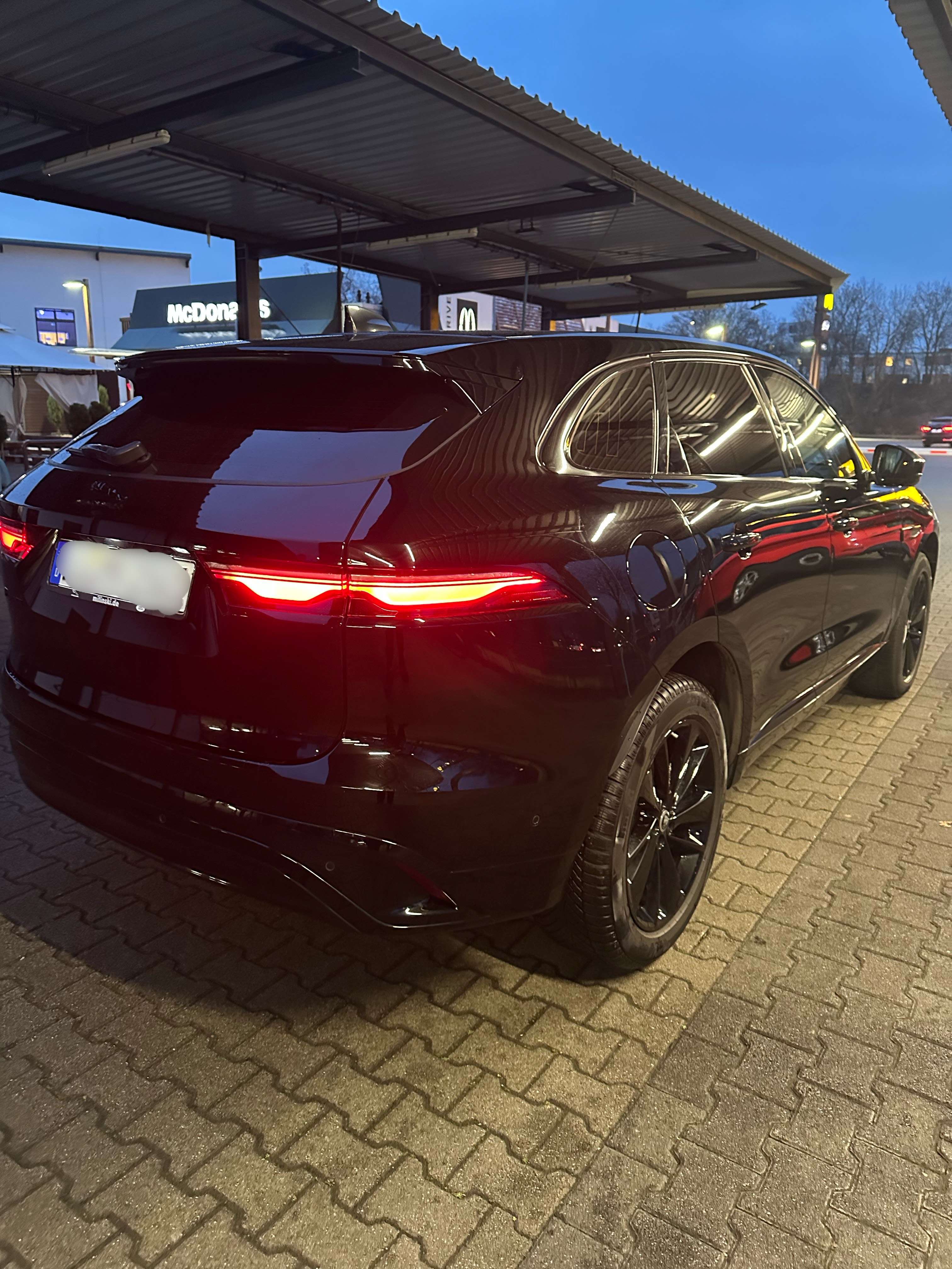 Second hand Jaguar F-Pace 2.0
