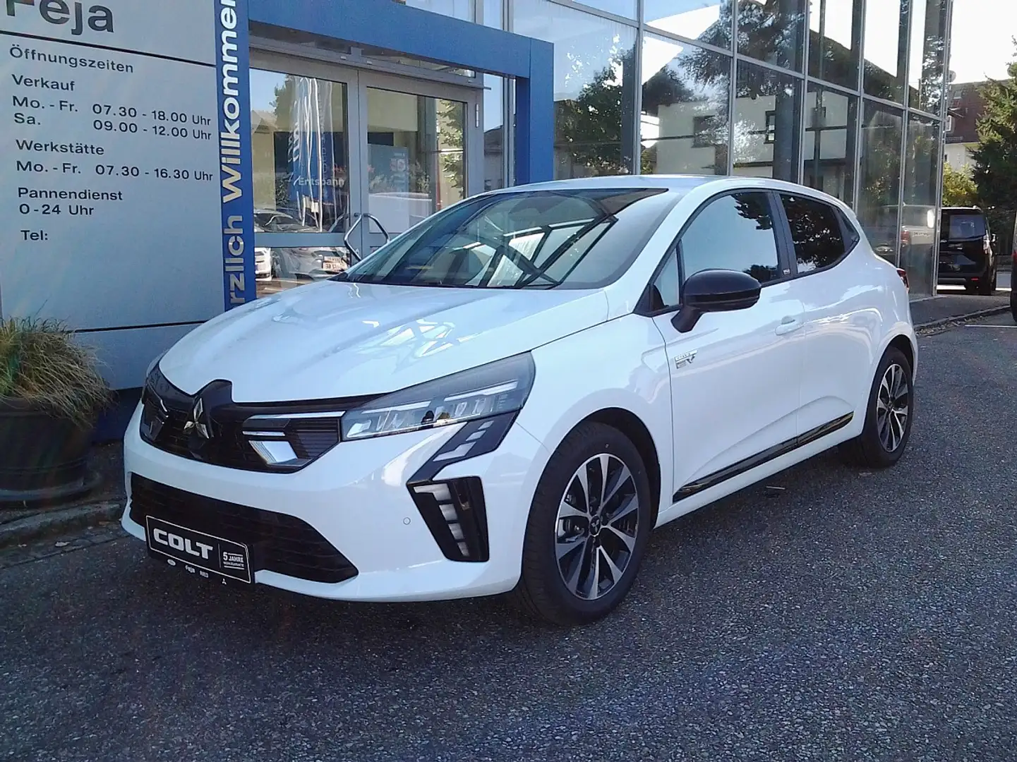 Mitsubishi Colt Automatik Sondermodell "YUKI" Wegfahrpreis € 8.... Weiß - 1