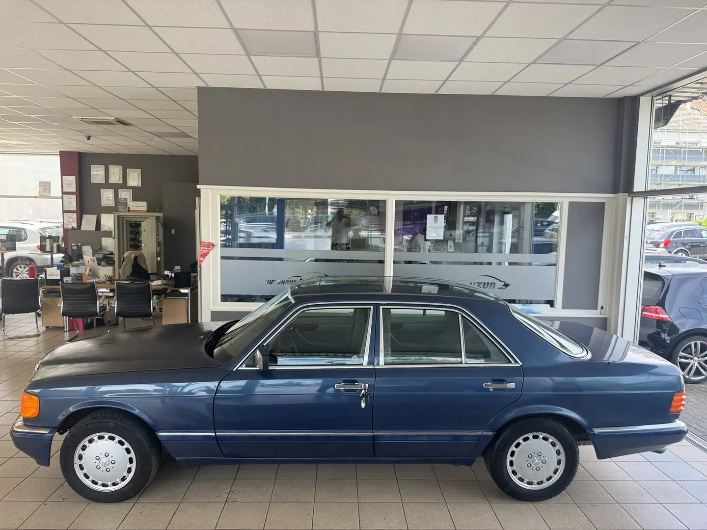 Mercedes-Benz 420 SE Automatik el.SSD LM SHZ Tüv neu Blau - 1