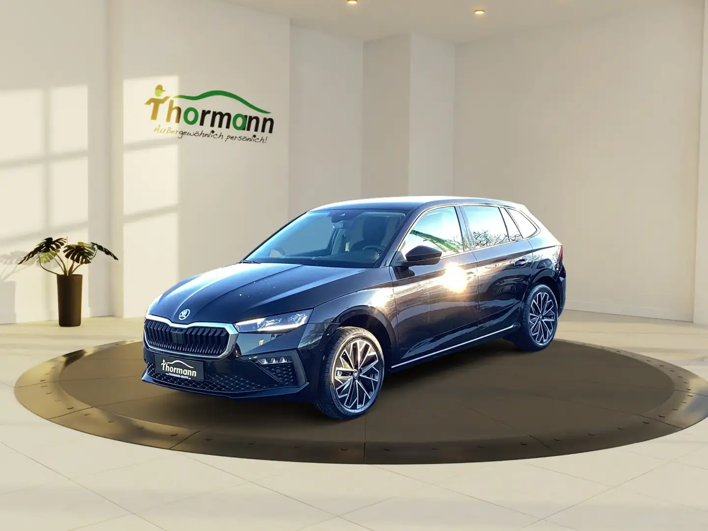 Skoda Scala 1.0 TSI Selection ACC SpurH LM LED Navi Zwart - 2