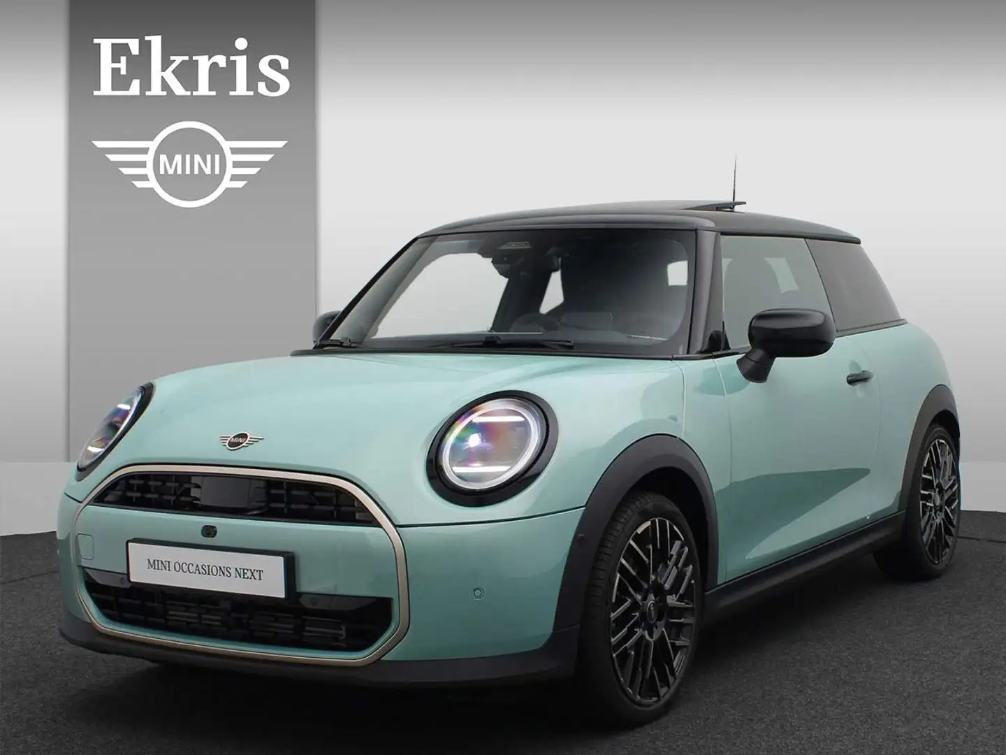 MINI Cooper C 3-deurs | Favoured Trim + Pakket L + Panoramadak + Zielony - 1