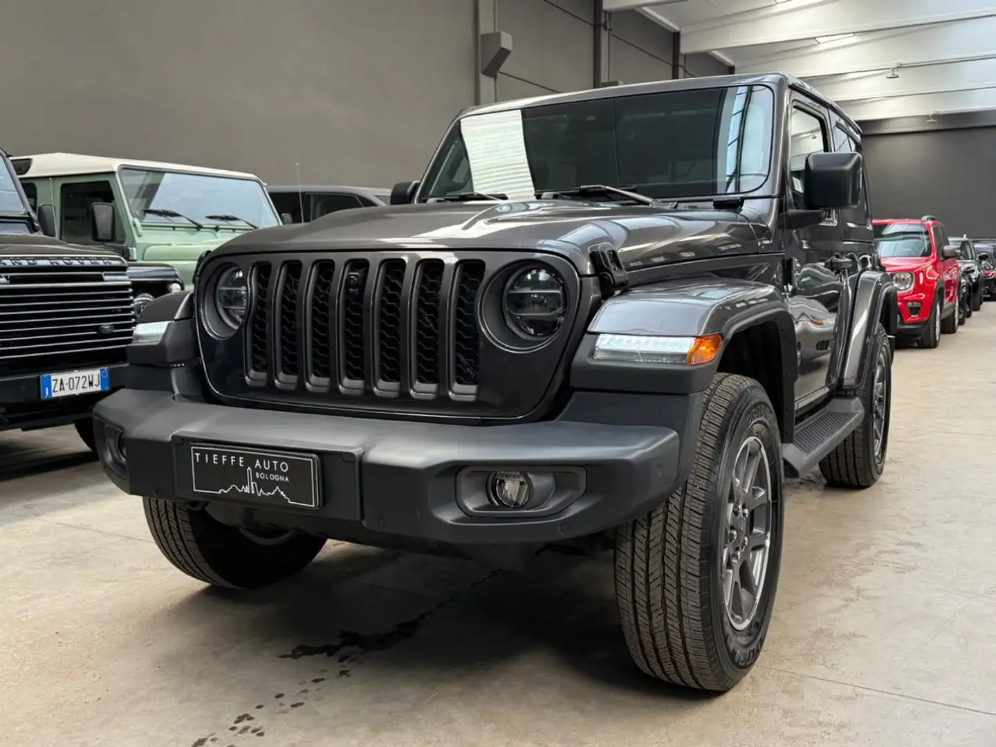 Jeep Wrangler 2.0 Turbo 80th Anniversary Grigio - 1