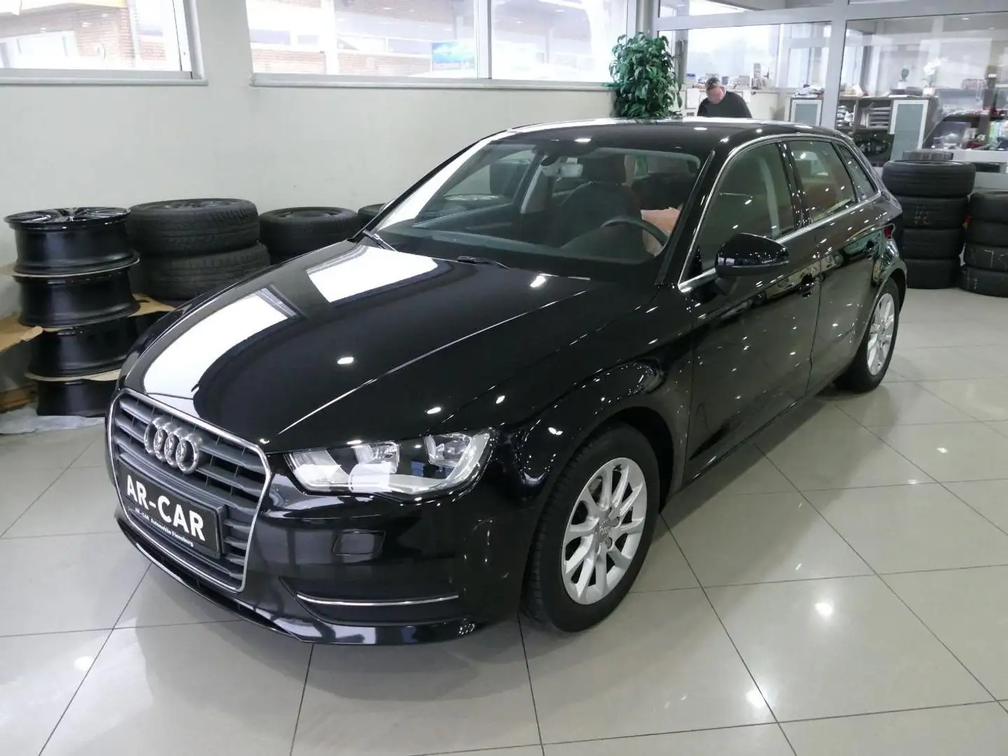 Audi A3 1.4 TFSI Sportback Attraction Klima Sitzheizung Ra Noir - 1