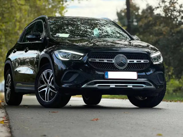 Mercedes-Benz GLA 180