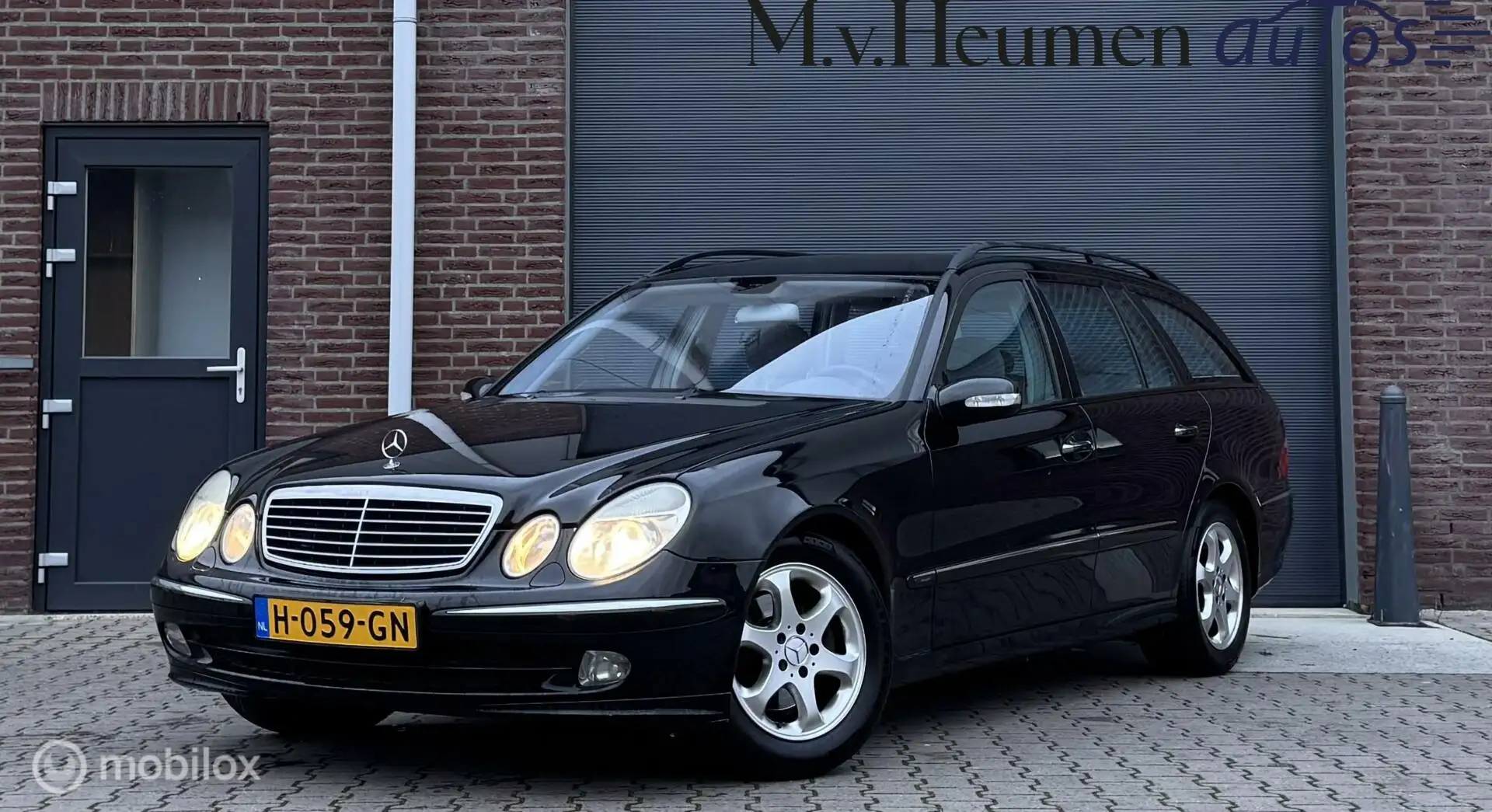 Mercedes-Benz E 200 Combi K. Avantgarde Nieuwe apk Чёрный - 1